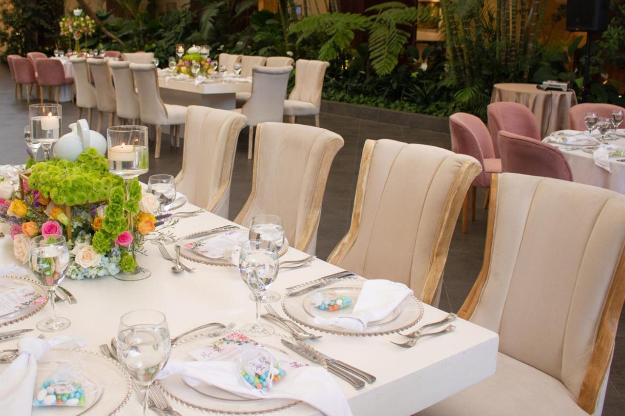 Отель The Westin Camino Real, Guatemala Экстерьер фото