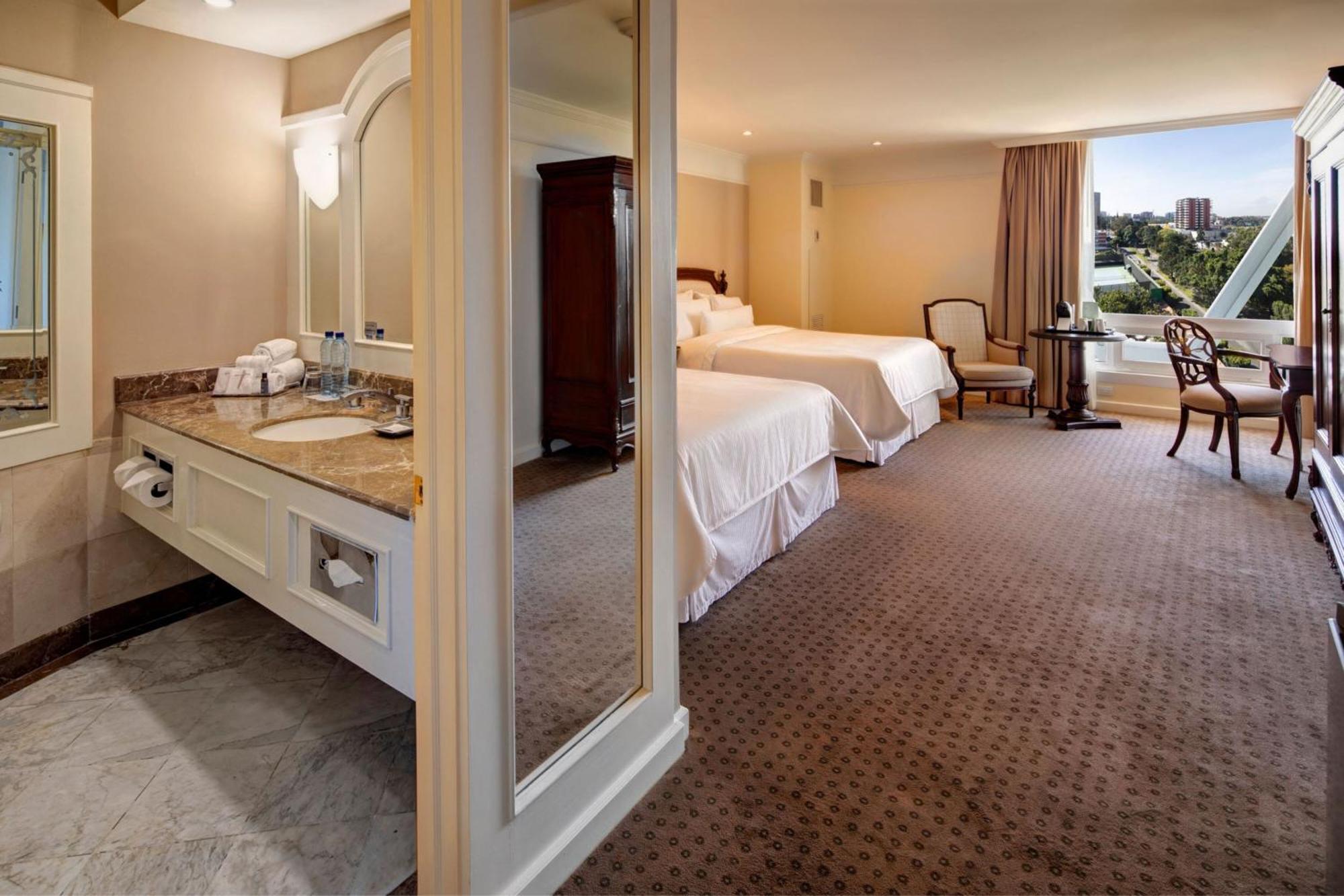 Отель The Westin Camino Real, Guatemala Экстерьер фото