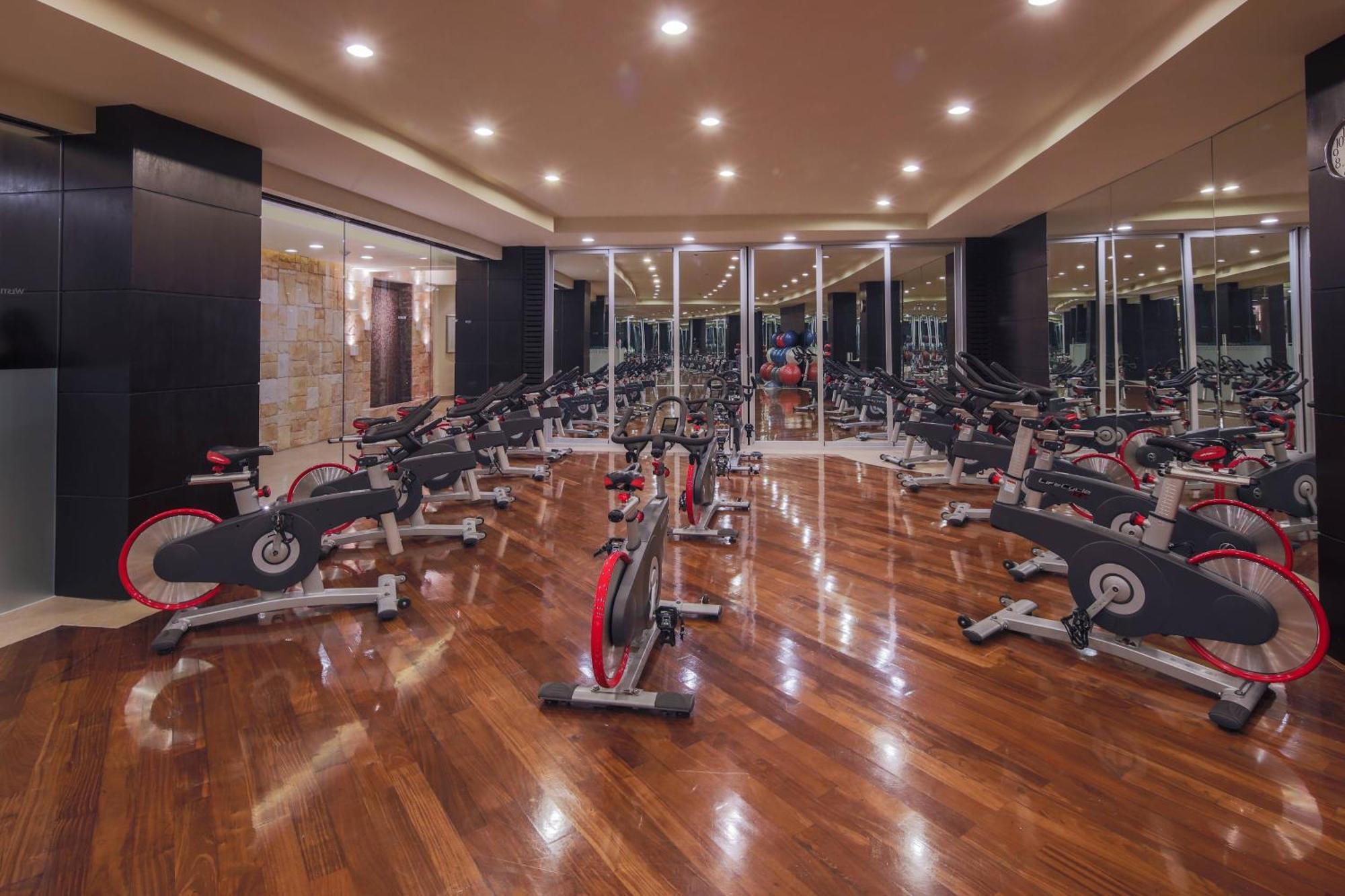 Отель The Westin Camino Real, Guatemala Экстерьер фото
